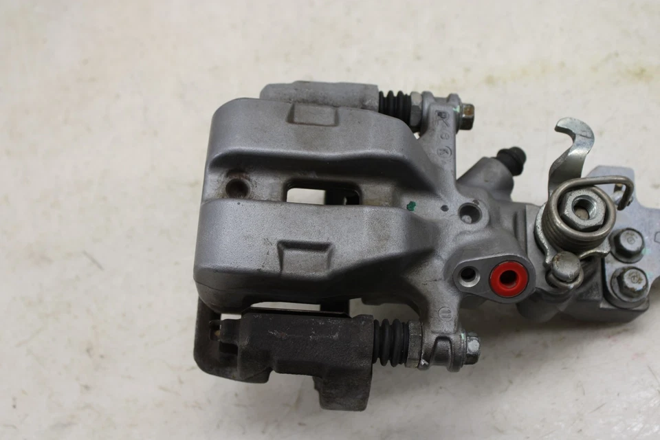 Juego de pinzas de freno Fiat 124 Spider 2017-2020 OEM MZ67 Foto 3 de 4