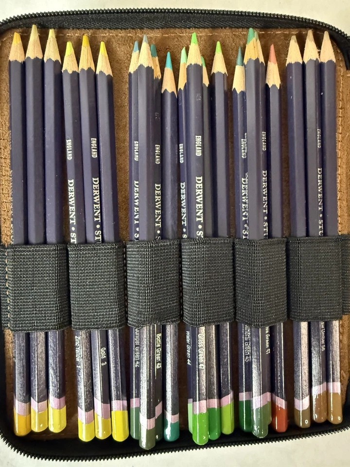 Derwent Studio Color Pencils Set of 72 in Speedball Zippered Case--LIGHTLY USED - Image 4 of 4