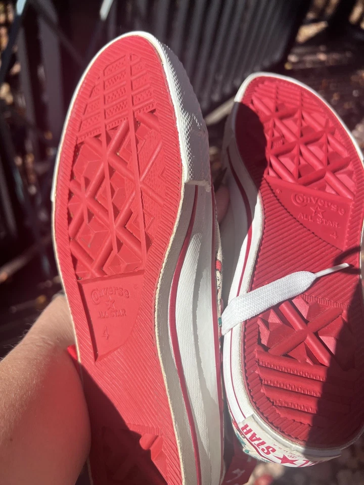 De colección Converse Chuck Taylors Santa Ho HO Ho Boys talla 4, niñas talla. 5,5/6 Foto 3 de 4