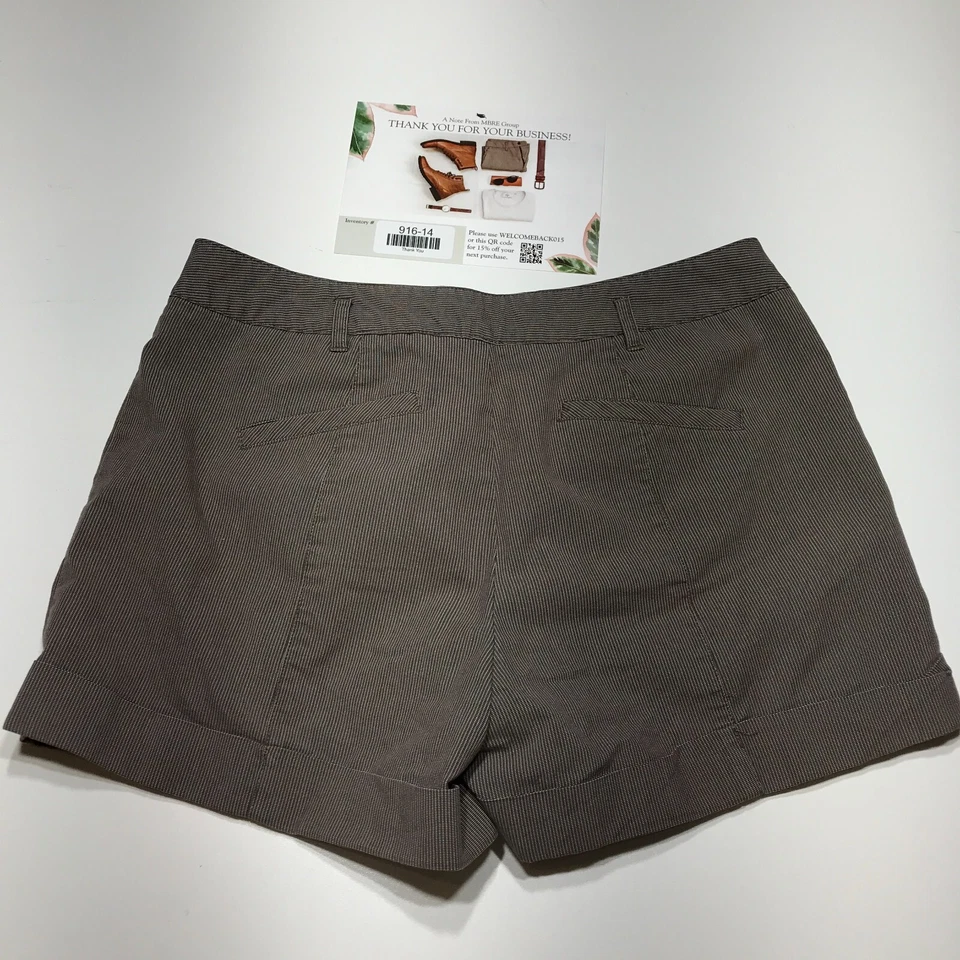 Daisy Fuentes Shorts Womens Size 8 Brown Cuffed Striped Active Stretch Mid Waist - Image 2 of 4