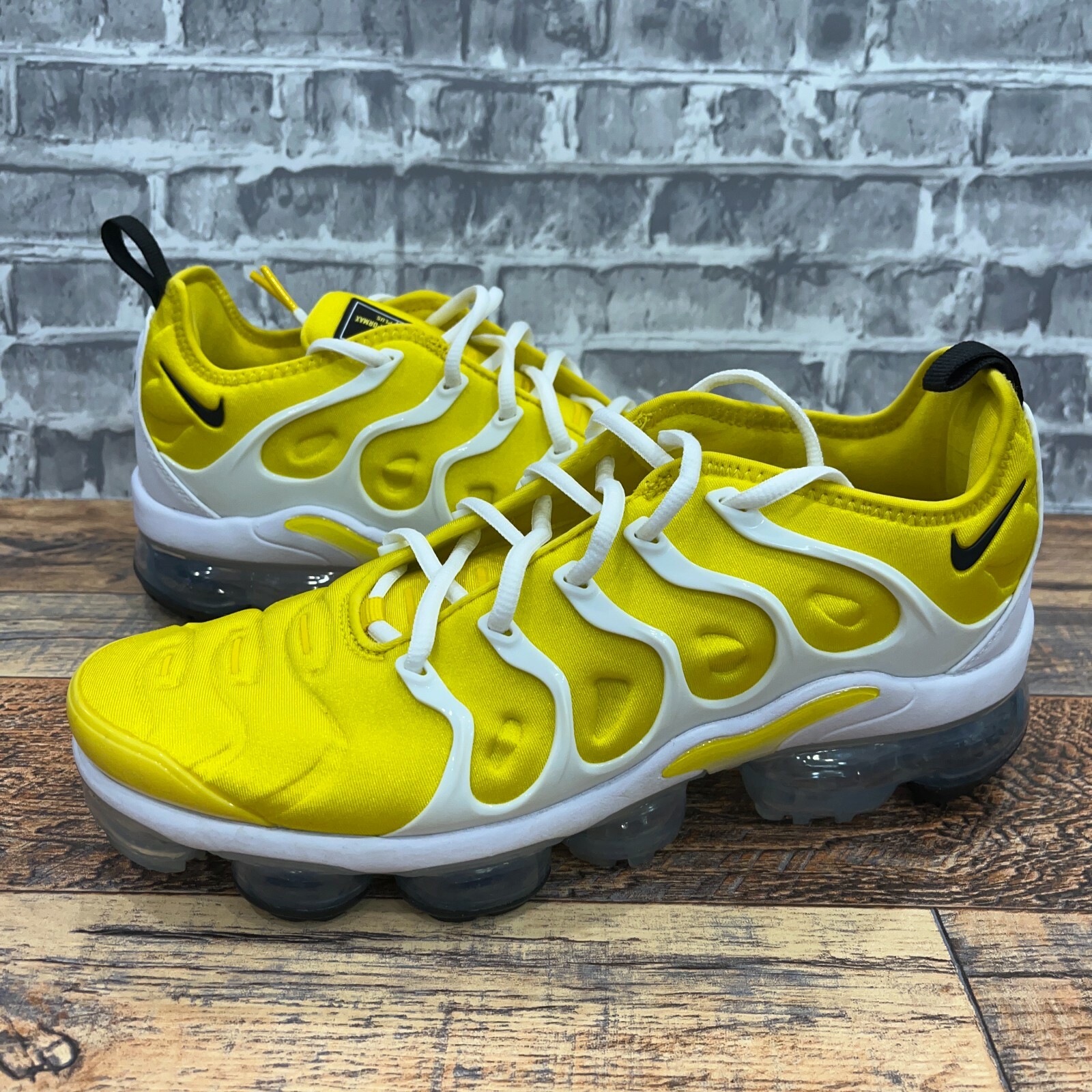 yellow vapormax