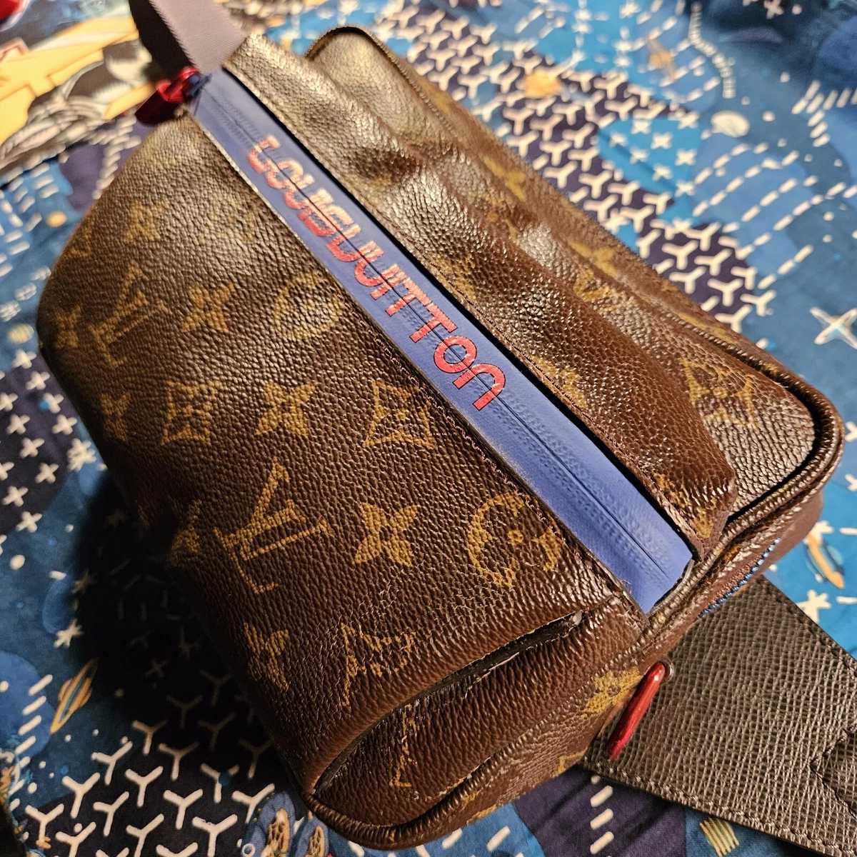 Pre-Owned Louis Vuitton Monogram Bumbag Outdoor Belt Bag (Good) 