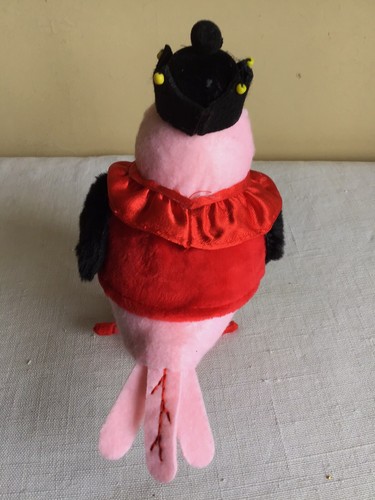 2024 Target Kingsley Spritz Velantines Heart Fabric Bird Tabletop Decor 7" Tall - Picture 3 of 7