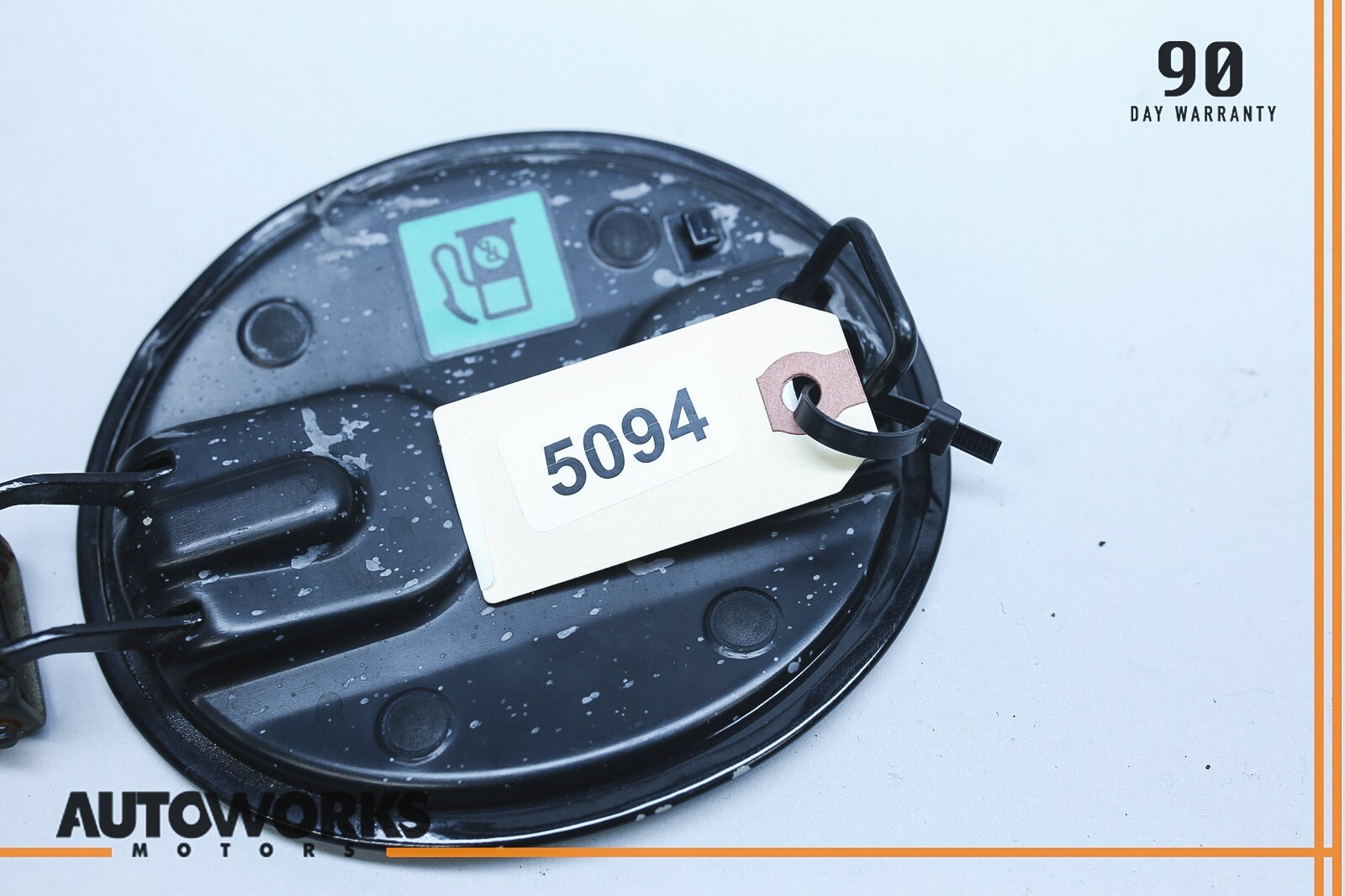 04-08 Maserati Quattroporte M139 Exterior Gas Fuel Door Lid Black OEM