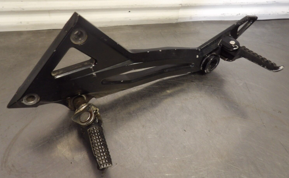 06 Kawasaki Z1000 Left Rearset Front Driver Peg and BARCKET