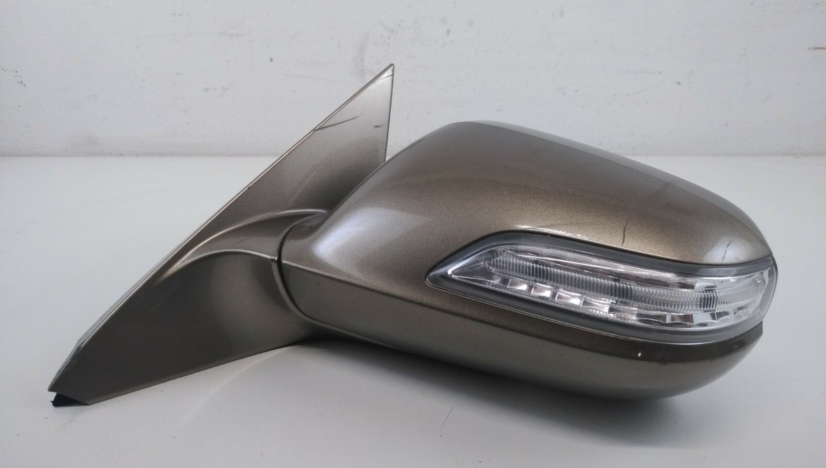 07-08 Acura TL Left Driver Side Power Mirror Turn Signal Bold