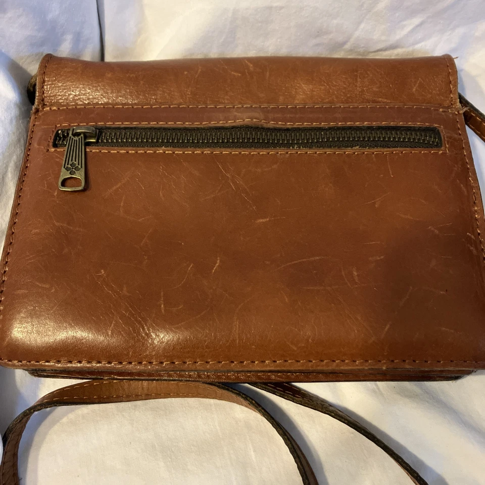 Patricia Nash Coin Studded Leather Shoulder Bag Brown W/ Adjustable Strap — 第 3/4 张图片