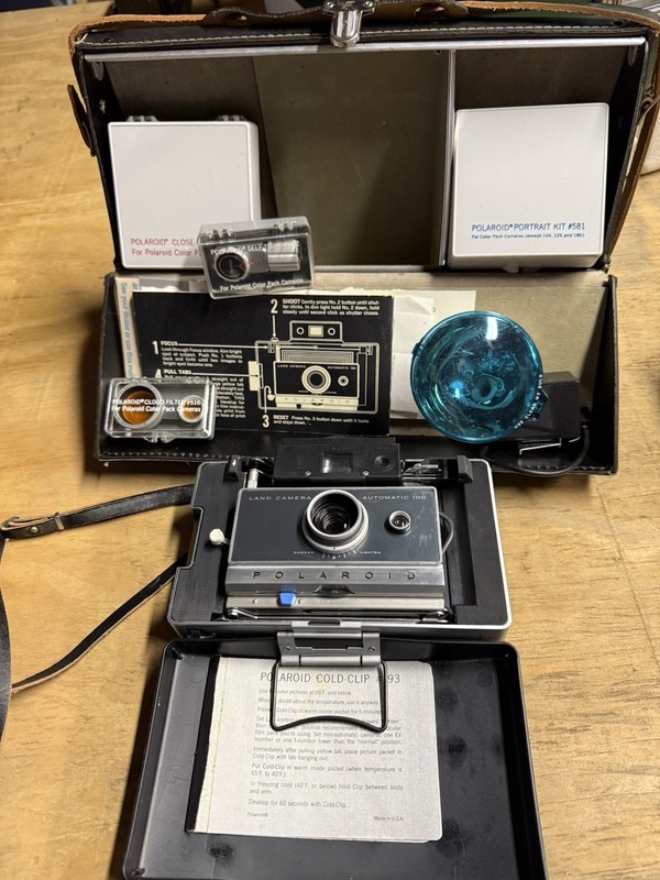 Polaroid Automatic 100 Land Camera Black w/ Case, Cold-Clip #193 & Kit