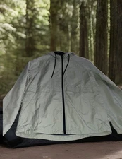 UNIPRO SPORTS TREK HIKING HOODED JACKET (New W/Tags) Size Small/Seagrass Green