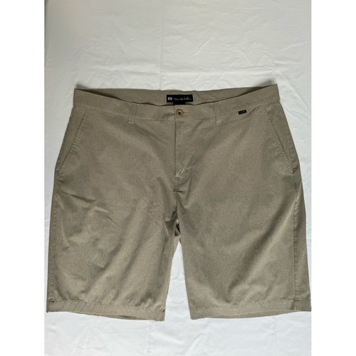 Travis Mathew Mens Beck Performance Golf Shorts Tan Beige Size 40
