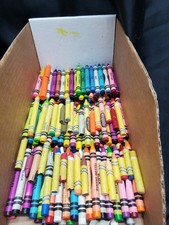 Vintage CRAYOLA and roseart lot 143 Crayons