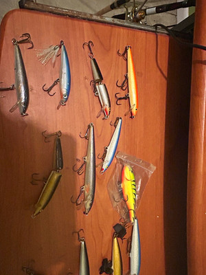 Lot of 17 Rapala Fishing Lures   Mixed Vintage & Classic Models   Fire Tiger