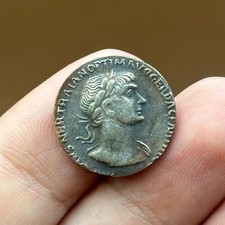 Beautiful Ancient Roman Unique King Image Bronze Coin