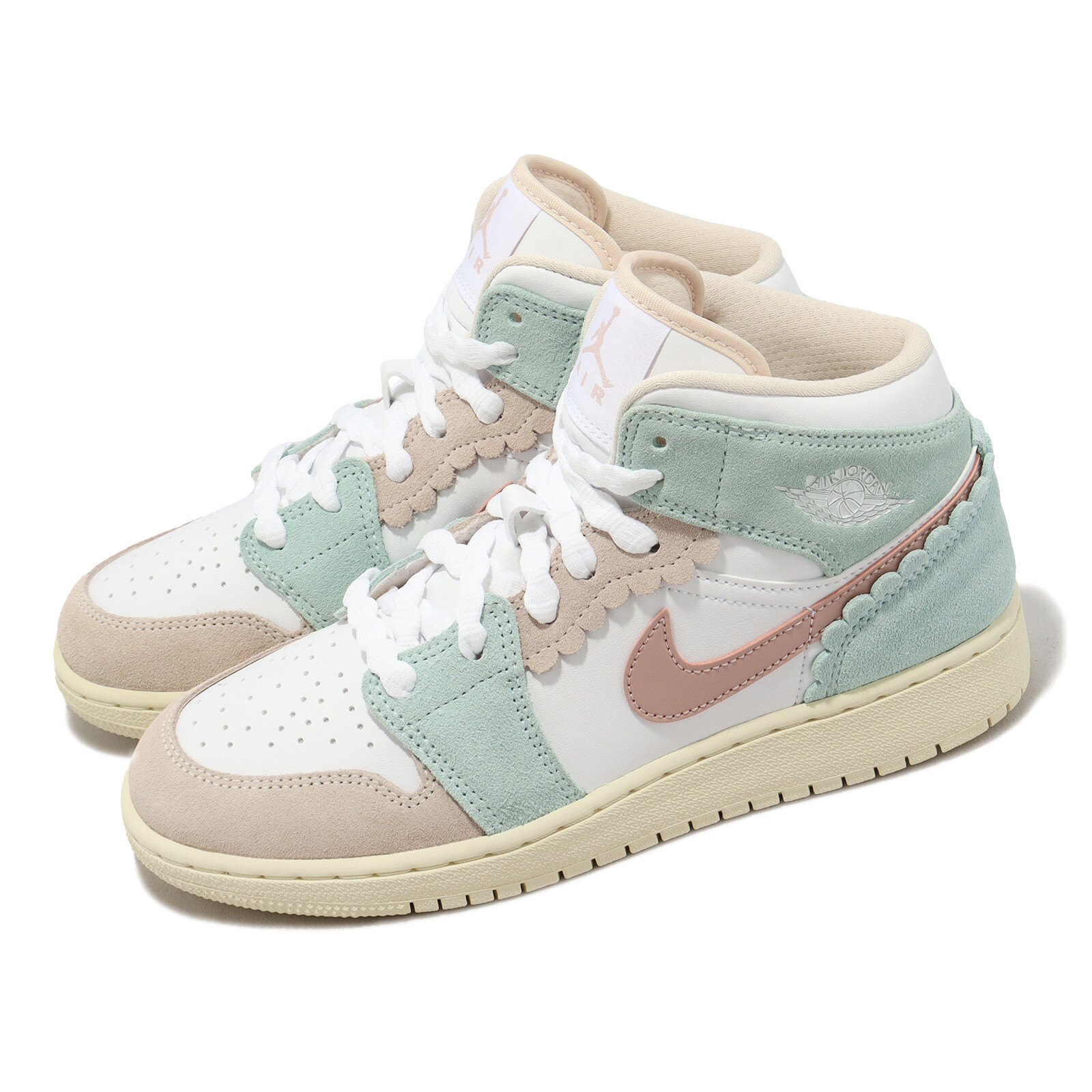 Детская молодежная повседневная обувь Nike Air Jordan 1 Mid SE GS с зубчатым краем DZ5361-100