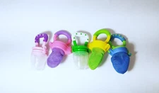 Baby food feeder Munchkin Lot- mesh and silicone, multi colors Self Feed B