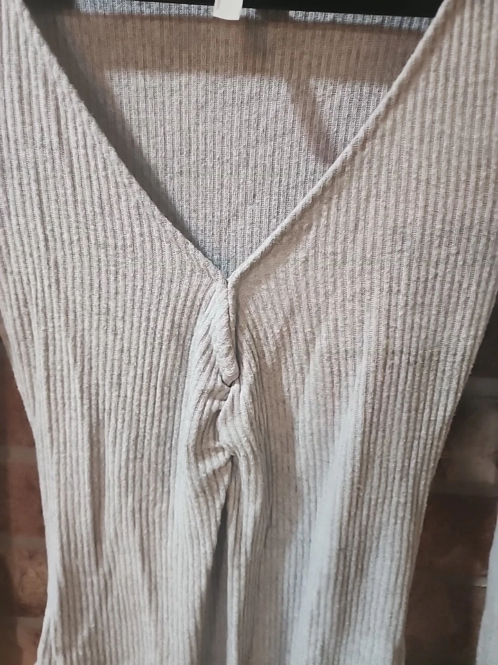 Body cinza Intimately Free People. Macio e elástico tamanho pequeno - Imagem 2 de 4