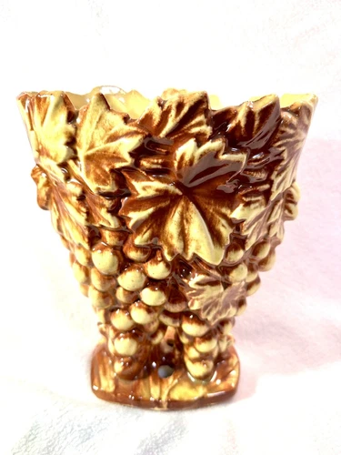 Large Vintage MCCOY Grape Clusters Vase/Planter - Excellent Condition