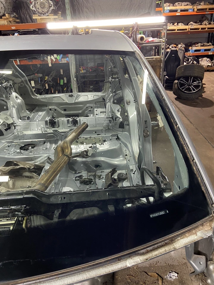 2014-2018 Porsche Macan S 95B Front Windshield Glass Window OEM - Изображение 3 из 4