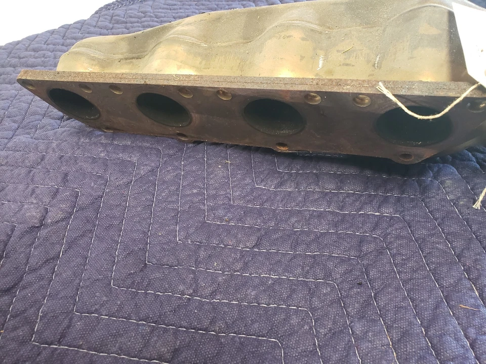 Colector de escape derecho Audi A8 Quattro 2004-2008 077253034 OEM Foto 2 de 4