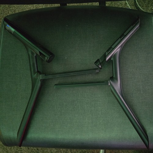Samsung BN96-48201A / BN96-48202A QN85Q70RAF / qn82q60rafxza Stand Legs