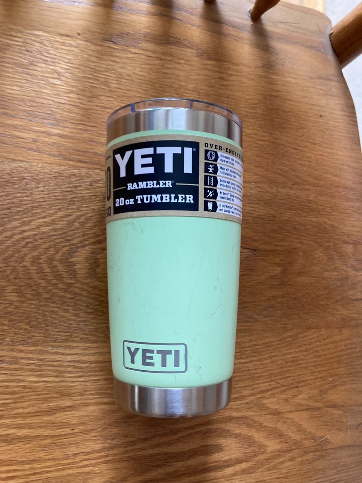 YETI Rambler 20 oz Tumbler New W/ Tags 100% Authentic YETI (KEY LIME)