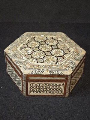 Mosaic Inlay Jewelry Box Hexagon Mother of Pearl Damascus Trinket Box