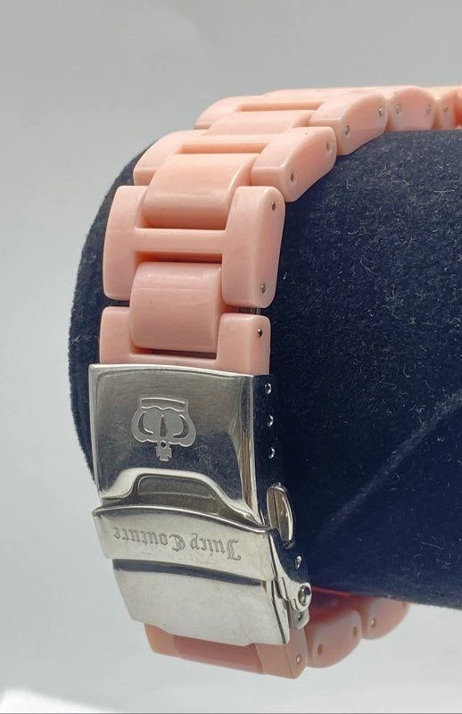 Juicy Couture 34mm WR30m Designer Quartz Tank Sub Dial Women's Wristwatch - Image 2 of 4