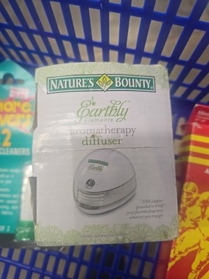 NIB Nature's Bounty Earthly Elements Aromatherapy Diffuser with USB adapter