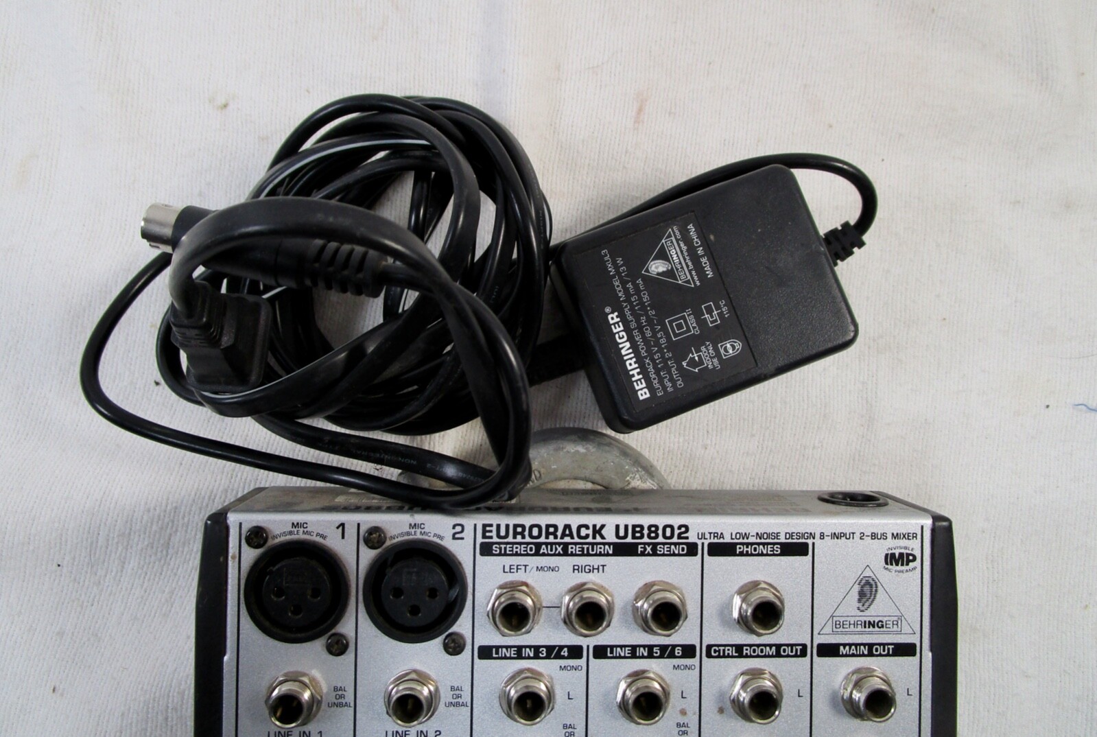 Behringer Eurorack UB802 UltraLow Noise 8 Input 2 BUS Mixer with OEM