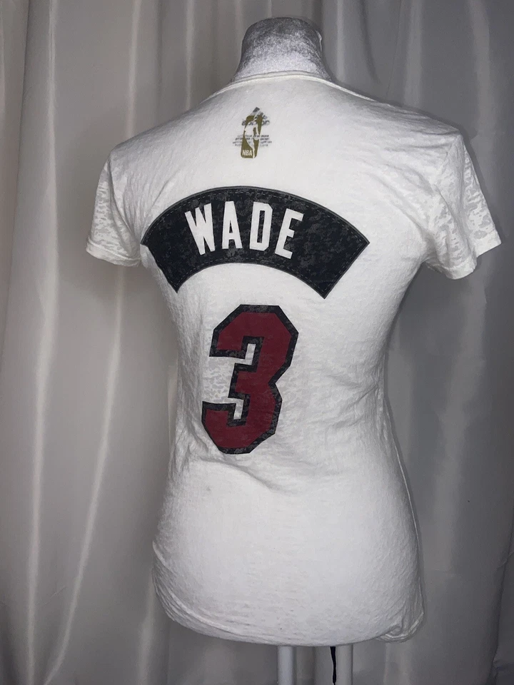 Camiseta Adidas Mujer NBA Miami Heat Dwayne Wade #3 Talla S (J) Foto 2 de 4