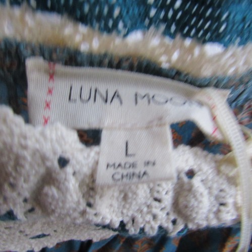 ANTHROPOLOGIE Luna Moon Blue Crochet Puff Top Size L Graphic Pullover Shirt New - Picture 3 of 13