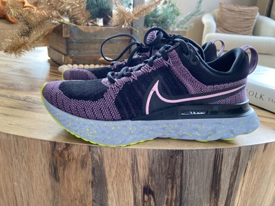 nike react violet rose