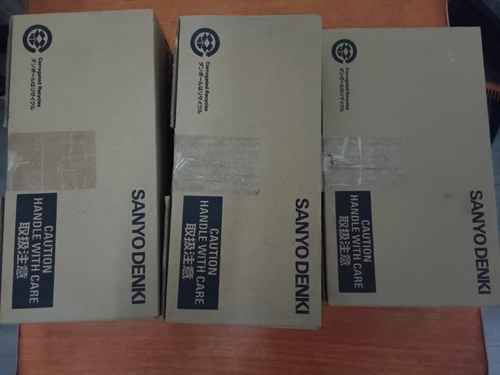 1pcs new SANYO Servo Motor P10B13100HXS50 one year Warranty via DHL or FedEx - Picture 7 of 7