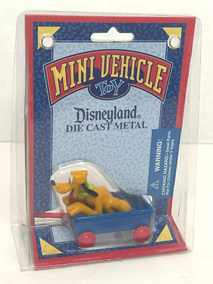 Vintage Walt Disney World Mini Vehicle Die Cast Metal Pluto in a Wagon NIP