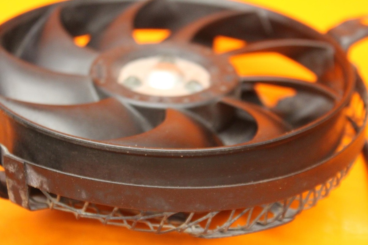 02-05 Kawasaki Ninja Zx12r Engine Radiator Cooling Fan 59502 02-05 Kawasaki Ninja Zx12r Engine Radiator Cooling Fan 59502