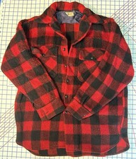 Vintage Woolmaster Size Large 100 Wool Red  Black Plaid Flannel Shirt Jacket