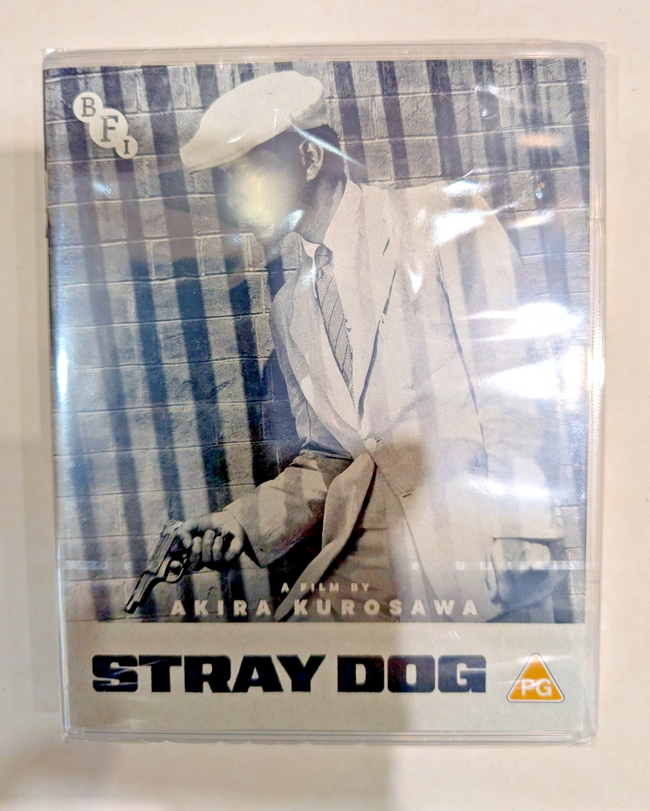 BLU-RAY     STRAY DOG      BFI FILMS BRAND NEW SEALED UK STOCK
