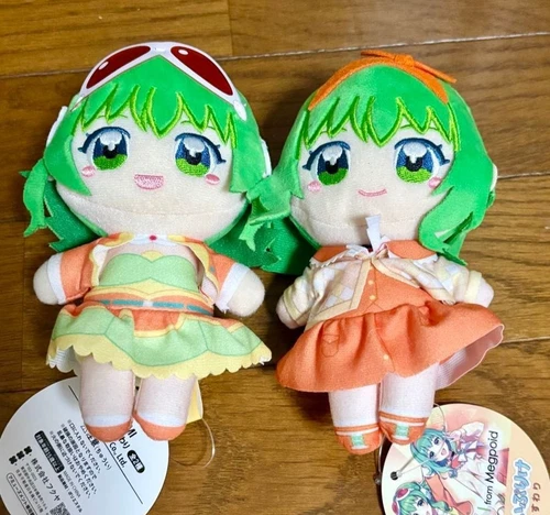 GUMI Megpoid VOCALOID Sitting Plush Doll Nuipurike Set of 2 Japan 15cm NEW