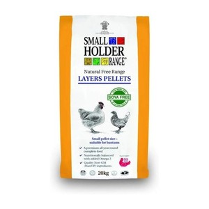 Poultry feed, mixed corn and poultry bedding