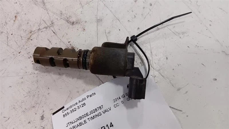 Válvula de control de aceite de engranaje de distribución variable Toyota Scion IQ 2 Foto 2 de 4