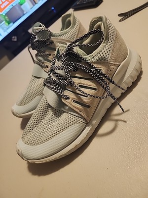 adidas Tubular Radial Mens Size 4.5 Sneakers Casual Shoes  display picture 3
