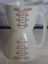 Tupperware Vintage Dry Wet Double Measuring Cup 8 oz 1 Cup 2 Sided Hour Glass