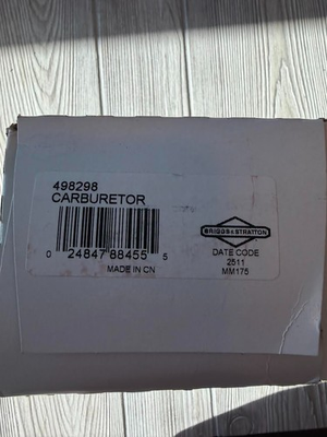 #ad Briggs amp; Stratton 498298 Carburetor OEM $100.00