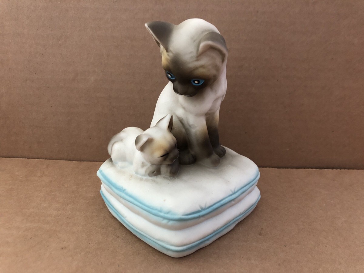 Vintage SIAMESE CAT KITTEN MANN Figurine Music Box Japan