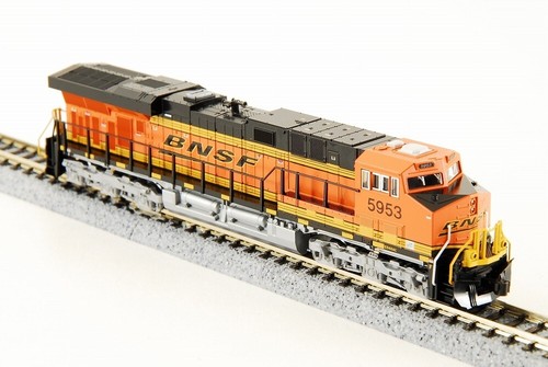 Kato Spur N #176-8953 GE ES44AC BNSF #5953 Made in Japan selten Spur N | Zustand: Used