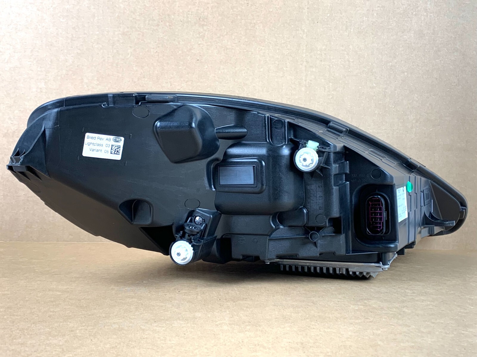2021-2025 Aston Martin DBX LED Headlight Left LH Driver Side W/Module OEM