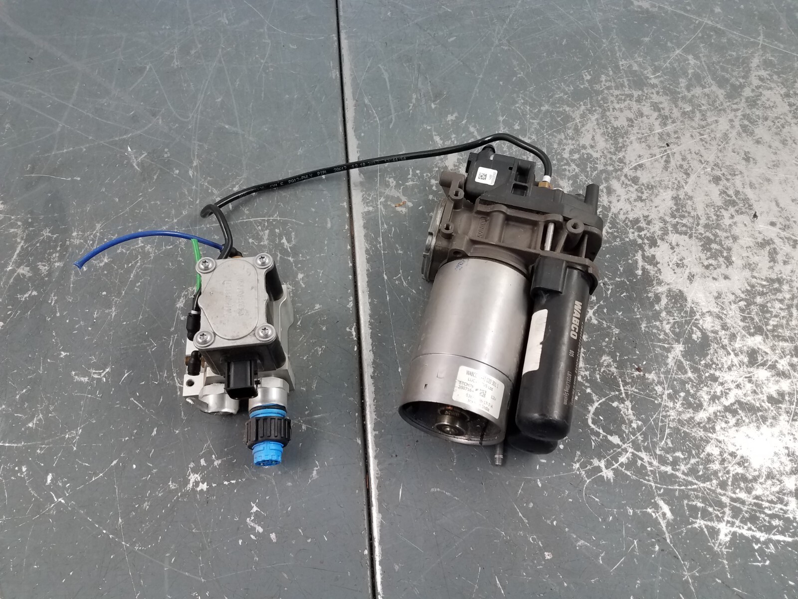 2018 Lamborghini Huracan Performante Air Lift Compressor  #10001 M1