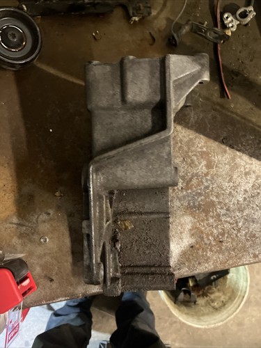 96-05 GM 12554522 Power Steering & A/C Compressor Bracket 4.3L 5.0L 5.7L OEM - Picture 3 of 6