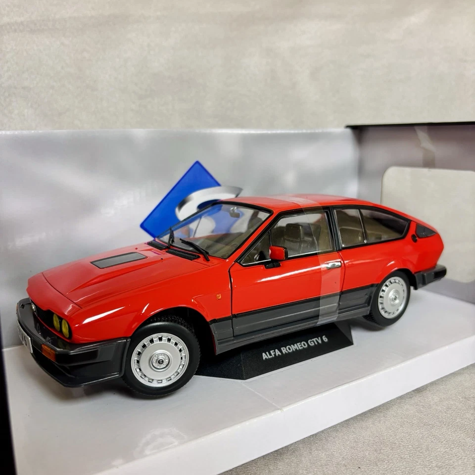 Alfa Romeo GTV 6 Rosso Solido 1/18 - Immagine 3 di 4