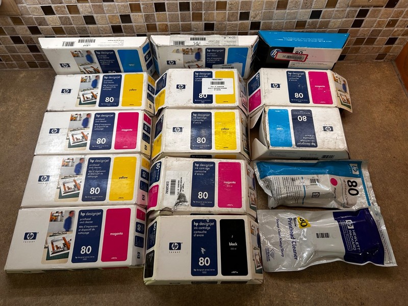 LOT OF 14 Genuine HP 80 PRINTHEAD & Cleaner AND INK C4821A C4823A C4822A C4871..